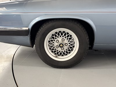 Lot 23 - 1988 Jaguar XJS