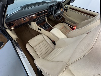 Lot 23 - 1988 Jaguar XJS