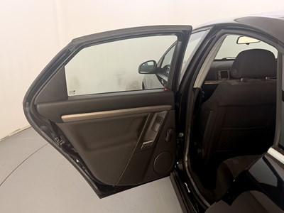 Lot 185 - 2008 Vauxhall Vectra