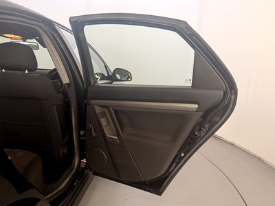 Lot 185 - 2008 Vauxhall Vectra