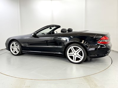 Lot 13 - 2008 Mercedes-Benz SL350