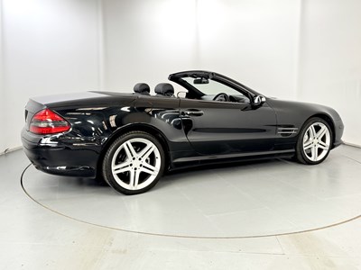 Lot 13 - 2008 Mercedes-Benz SL350