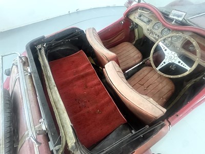 Lot 43 - 1955 MG TF