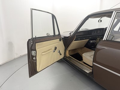 Lot 7 - 1972 Rover 2000 TC