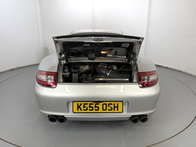 Lot 18 - 2005 Porsche 911 Carrera 2S