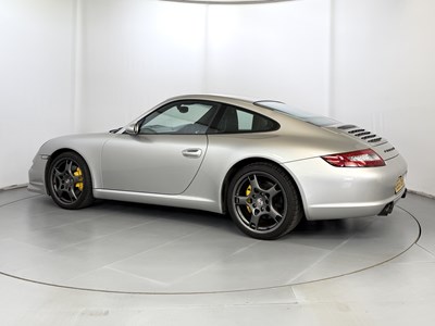 Lot 18 - 2005 Porsche 911 Carrera 2S