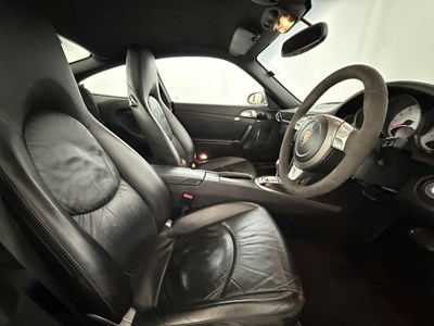 Lot 18 - 2005 Porsche 911 Carrera 2S