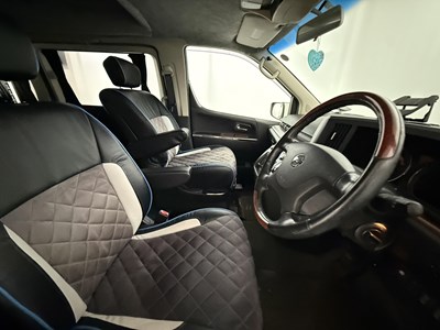 Lot 102 - 2009 Nissan Elgrand 4x4 Camper