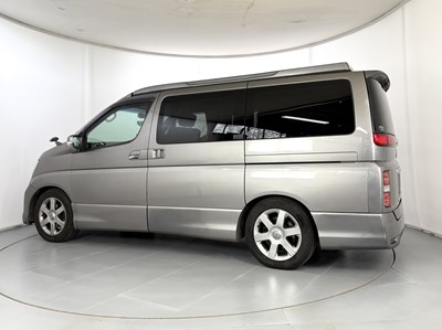 Lot 102 - 2009 Nissan Elgrand 4x4 Camper