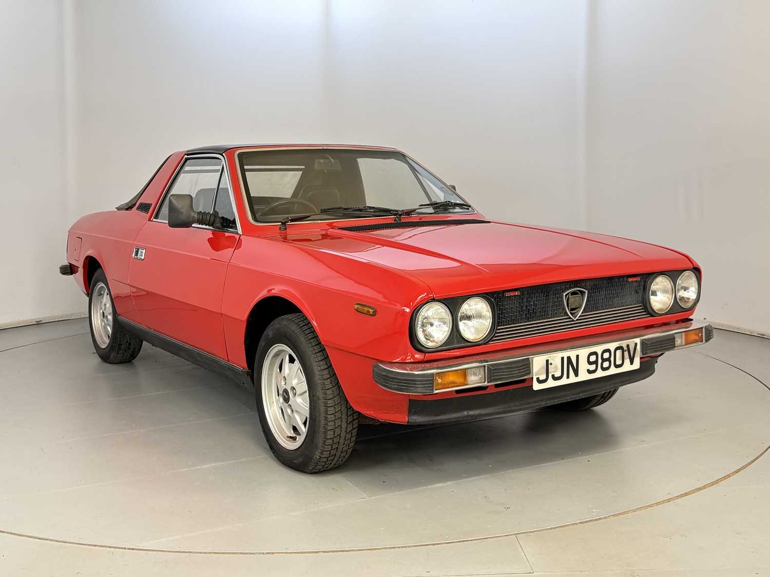 Lot 25 - 1979 Lancia Beta Spyder