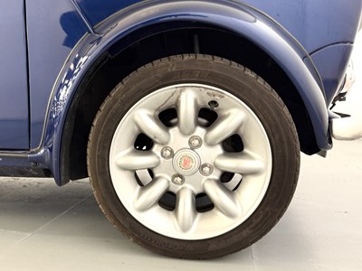 Lot 1999 Rover Mini Cooper
