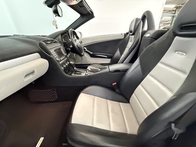 Lot 43 - 2005 Mercedes-Benz SLK55 AMG