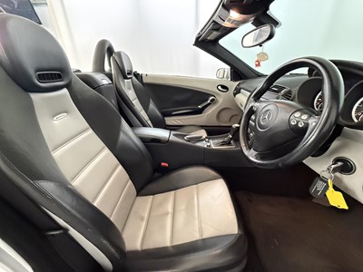 Lot 43 - 2005 Mercedes-Benz SLK55 AMG