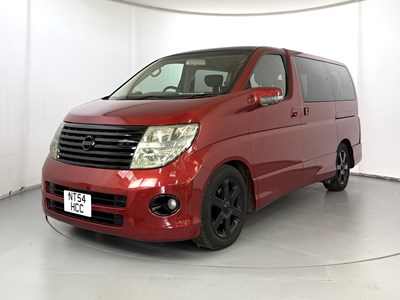 Lot 38 - 2005 Nissan Elgrand 4x4
