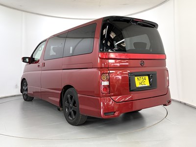 Lot 38 - 2005 Nissan Elgrand 4x4