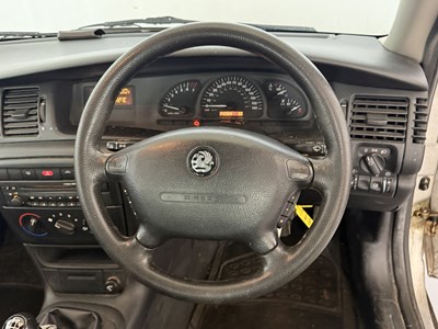 Lot 176 - 2001 Vauxhall Vectra - NO RESERVE
