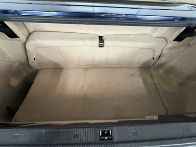 Lot 15 - 1995 Mercedes-Benz SL280
