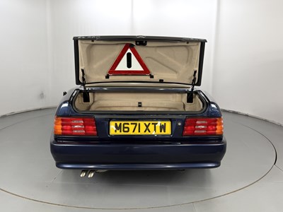 Lot 15 - 1995 Mercedes-Benz SL280
