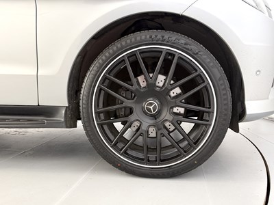 Lot 2013 Mercedes-Benz ML350 AMG Sport