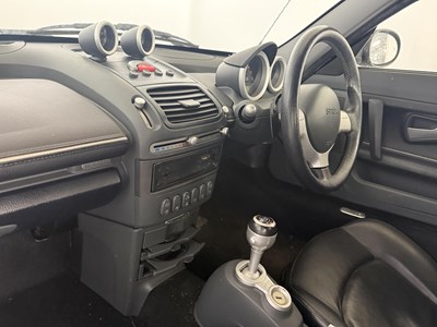 Lot 45 - 2005 Smart Brabus Roadster - NO RESERVE