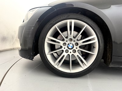 Lot 2007 BMW 325i M Sport