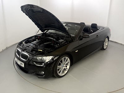 Lot 2007 BMW 325i M Sport