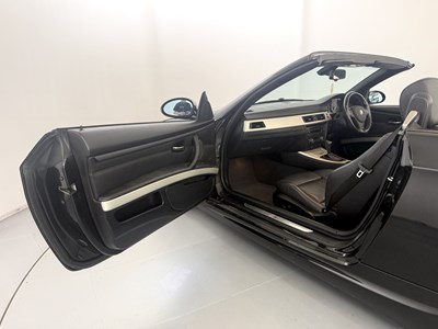 Lot 2007 BMW 325i M Sport