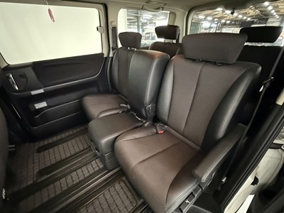 Lot 118 - 2007 Nissan Elgrand