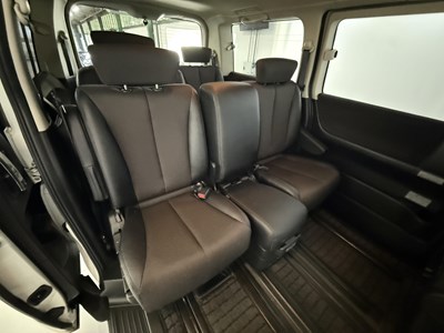 Lot 118 - 2007 Nissan Elgrand