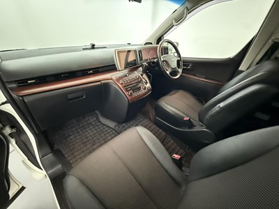 Lot 118 - 2007 Nissan Elgrand