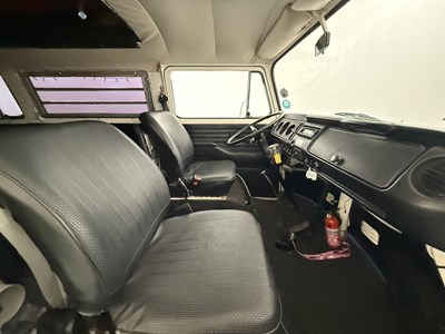 Lot 1972 Volkswagen T2
