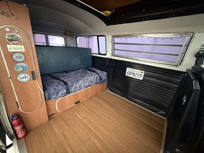 Lot 1972 Volkswagen T2