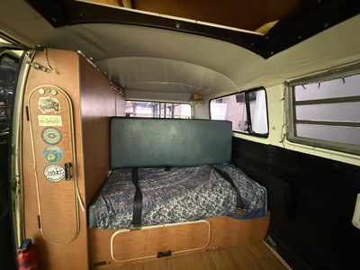 Lot 1972 Volkswagen T2