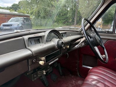 Lot 17 - 1953 Humber Hawk