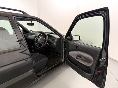 Lot 84 - 2001 Ford Escort - NO RESERVE