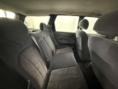 Lot 84 - 2001 Ford Escort - NO RESERVE