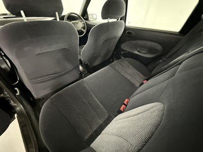 Lot 84 - 2001 Ford Escort - NO RESERVE