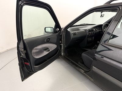 Lot 84 - 2001 Ford Escort - NO RESERVE