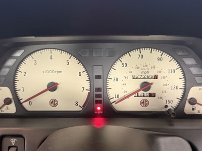 Lot 25 - 1997 MG F