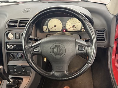 Lot 25 - 1997 MG F