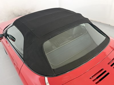 Lot 25 - 1997 MG F