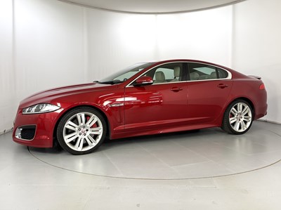 Lot 2015 Jaguar XFR