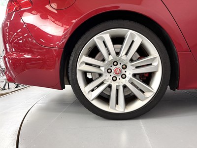 Lot 2015 Jaguar XFR