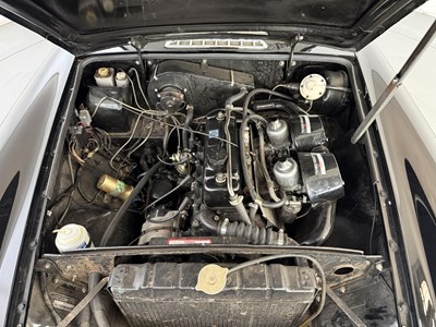 Lot 23 - 1973 MG B Roadster