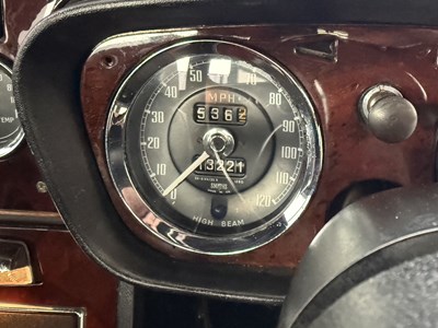 Lot 23 - 1973 MG B Roadster