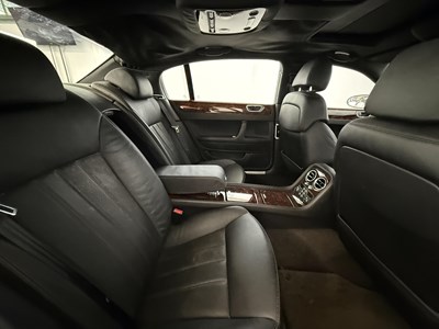 Lot 2005 Bentley Continental Flying Spur