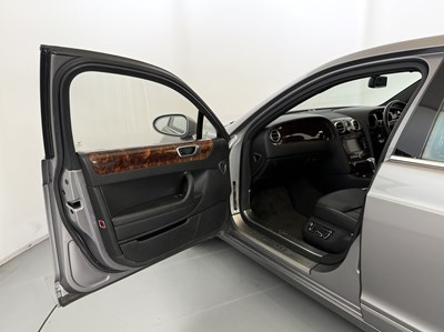 Lot 2005 Bentley Continental Flying Spur