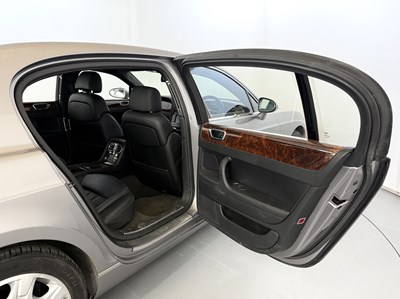 Lot 2005 Bentley Continental Flying Spur
