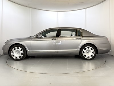 Lot 2005 Bentley Continental Flying Spur