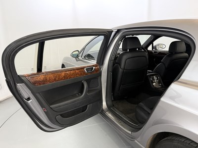 Lot 2005 Bentley Continental Flying Spur